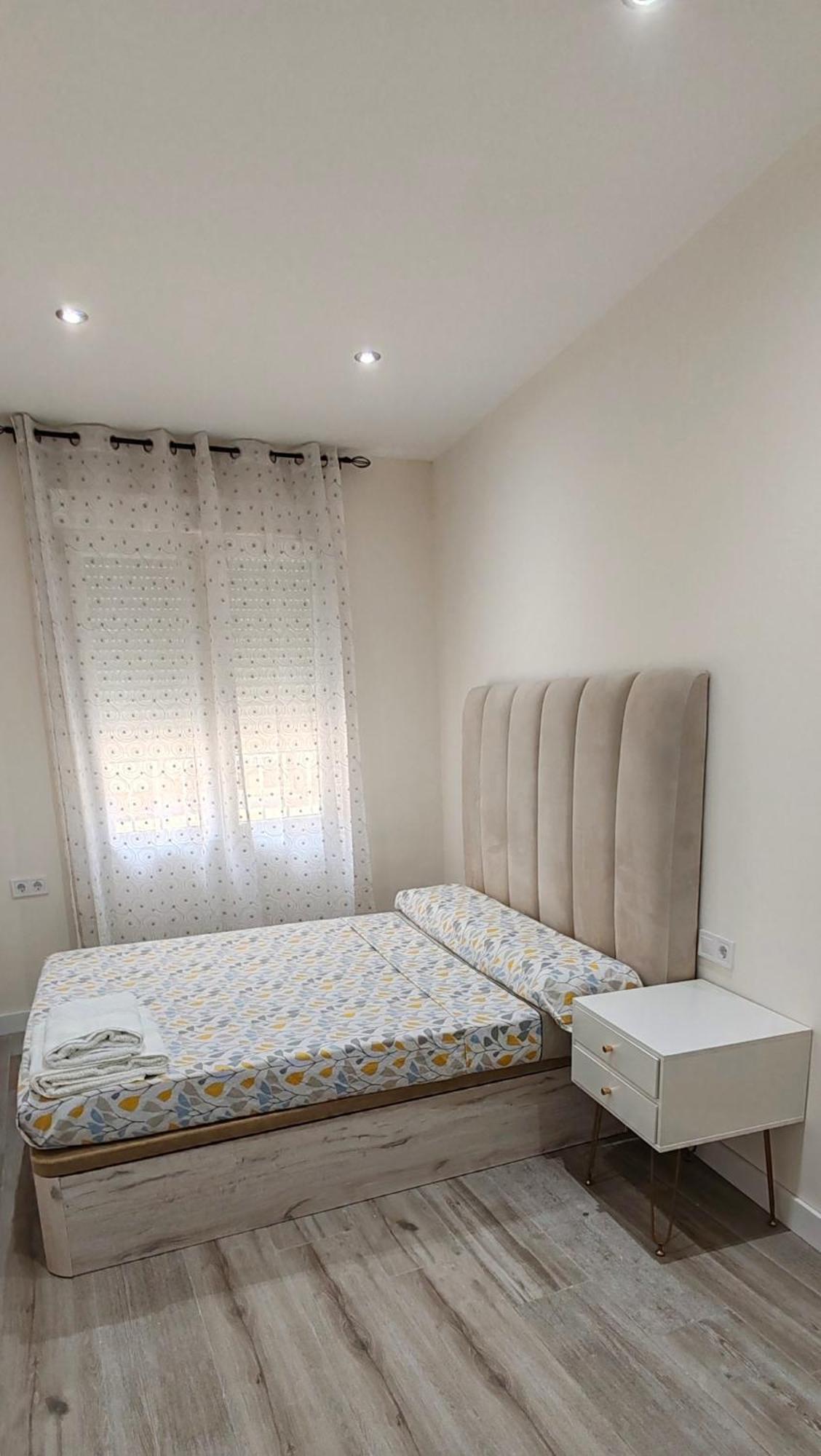 Casa El Oasis Apartment Madrid Ngoại thất bức ảnh
